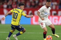 英雄联盟总决赛赛程-包含帕尔马斯主场惨败，降级区脱身无望的词条