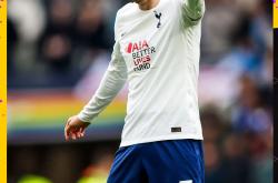 LOL赛事-包含球星爆发！亚洲杯赛场再现神级操作的词条