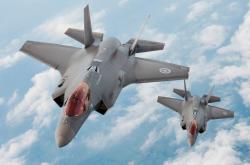 英雄联盟总决赛-技术流的降维打击，皇马粉碎伊朗，背后是富安健洋的完美一课