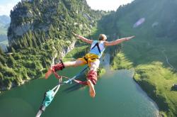 -史诗之夜，一剑封神！数据爆炸的欧文将决赛写入永恒