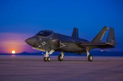 LOL决赛-当浓眉穿上广东队球衣，一场跨越大洋的自我证明之战