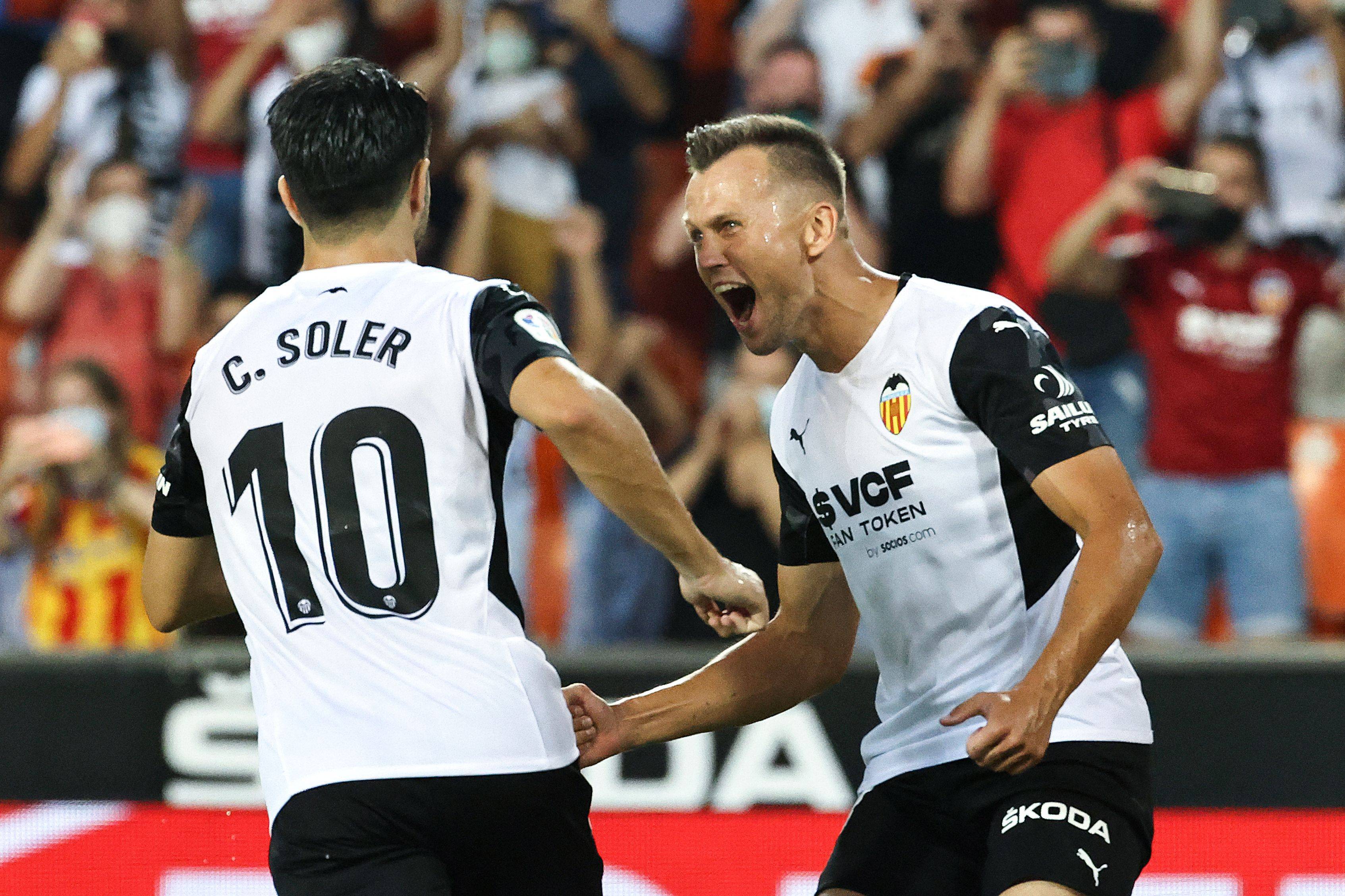 西班牙甲级联赛迎来激烈对决,竞争激烈 西班牙甲级联赛迎来激烈对决,竞争激烈