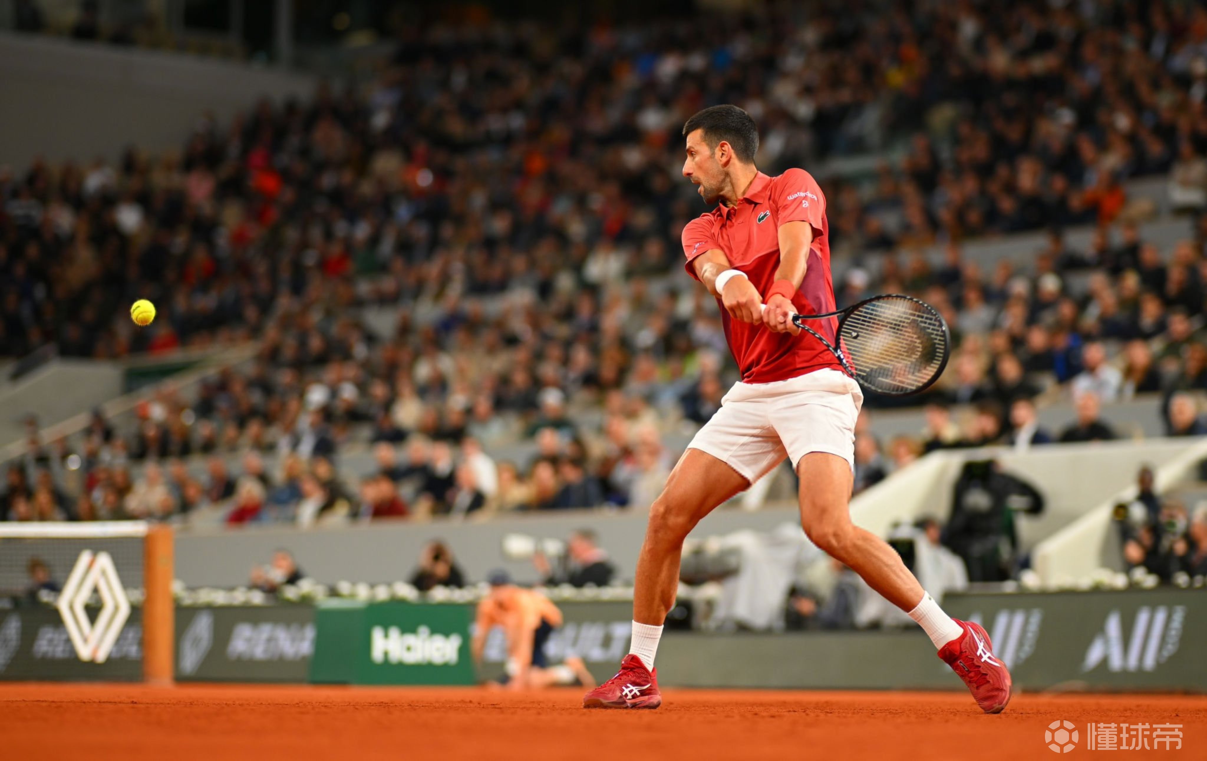 西班牙选手意志坚定，成功晋级