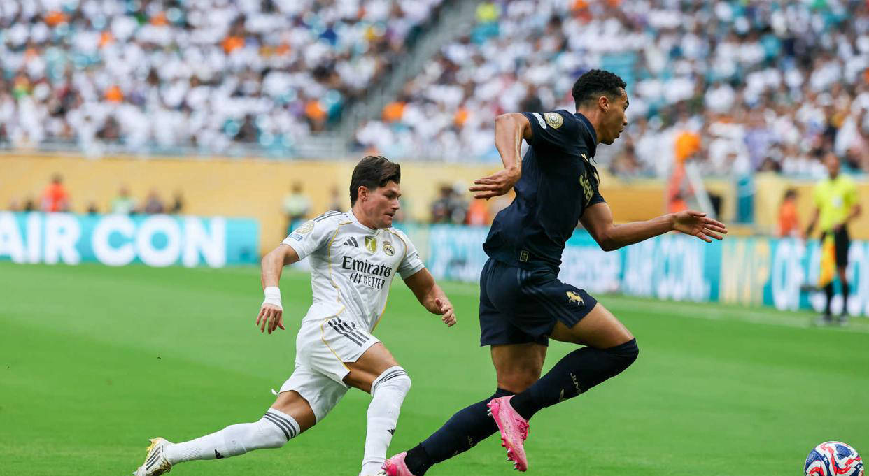 包含皇家马德里大胜尤文图斯：卢卡斯贝克豪斯拉利夫射门如炮弹的词条