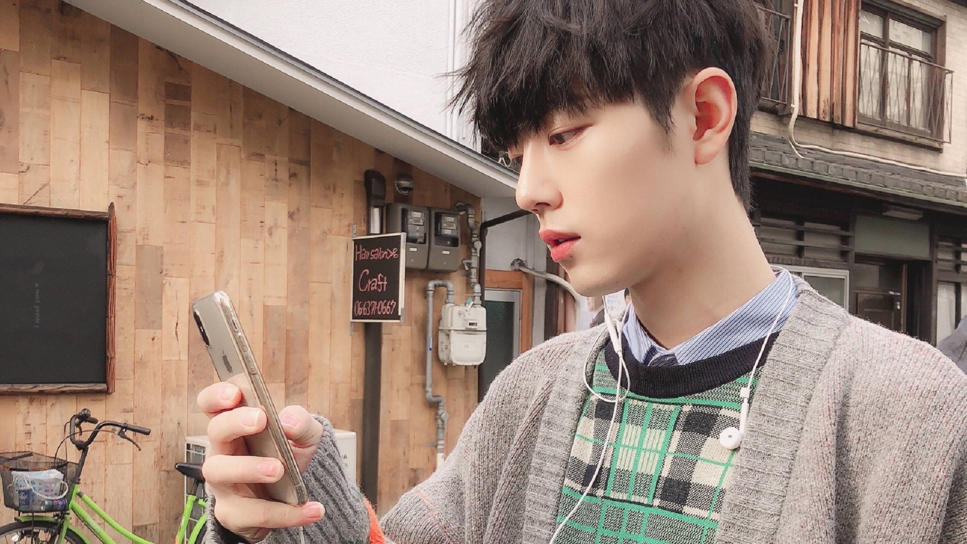 绝境超车，佩德里在F1年度争冠之夜的末节封神