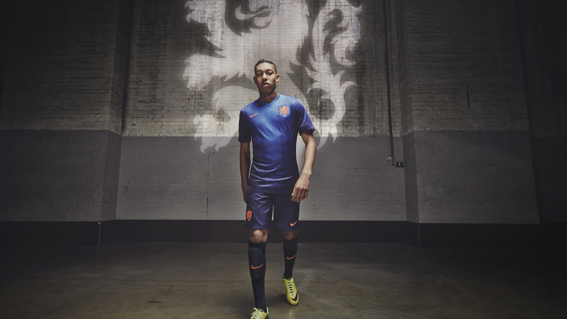 霍勒迪焦点战爆发证价值,上海队淘汰赛力克老鹰展锋芒