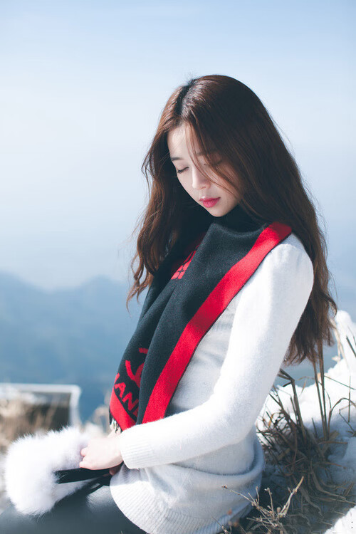 铁卫之道，德里赫特式防守与英格兰击溃挪威的战术共鸣