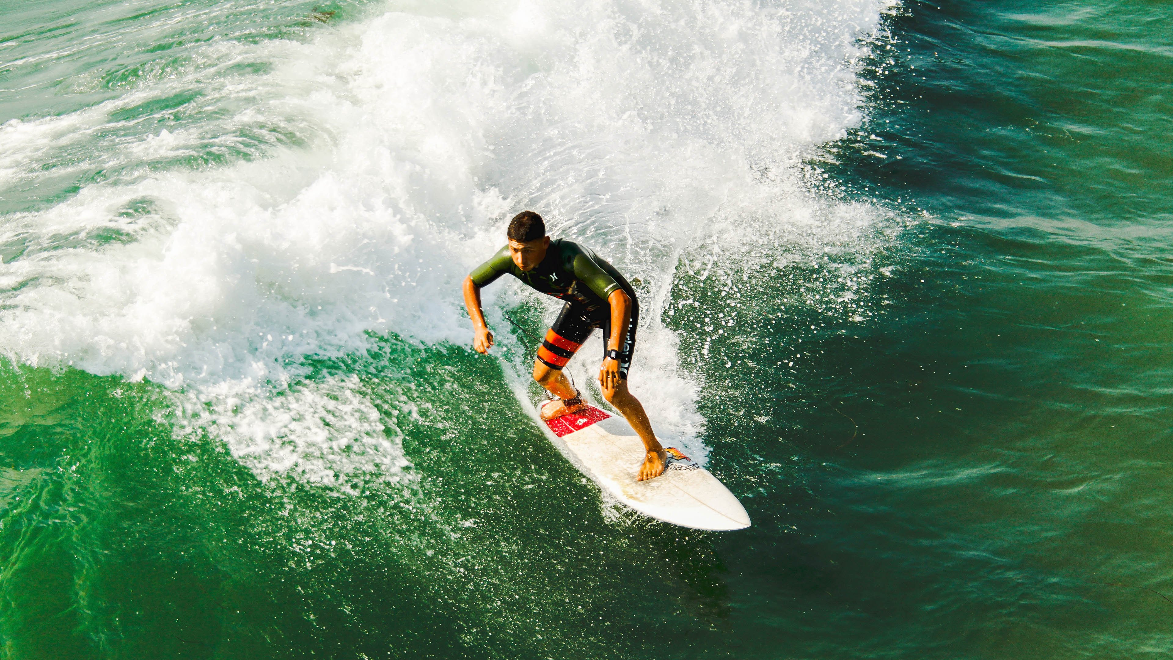 极夜与永恒之城，姆巴佩在赫尔辛基的无声救赎