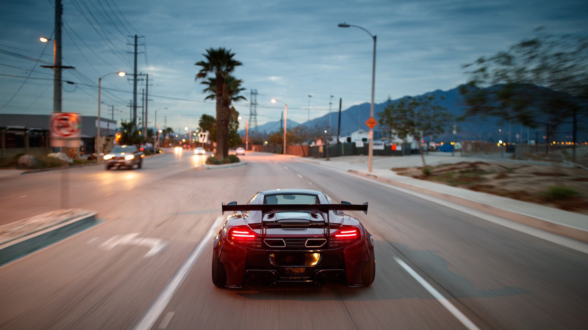 铁翼蔽日与金州之矛，当团队压制遭遇英雄时刻