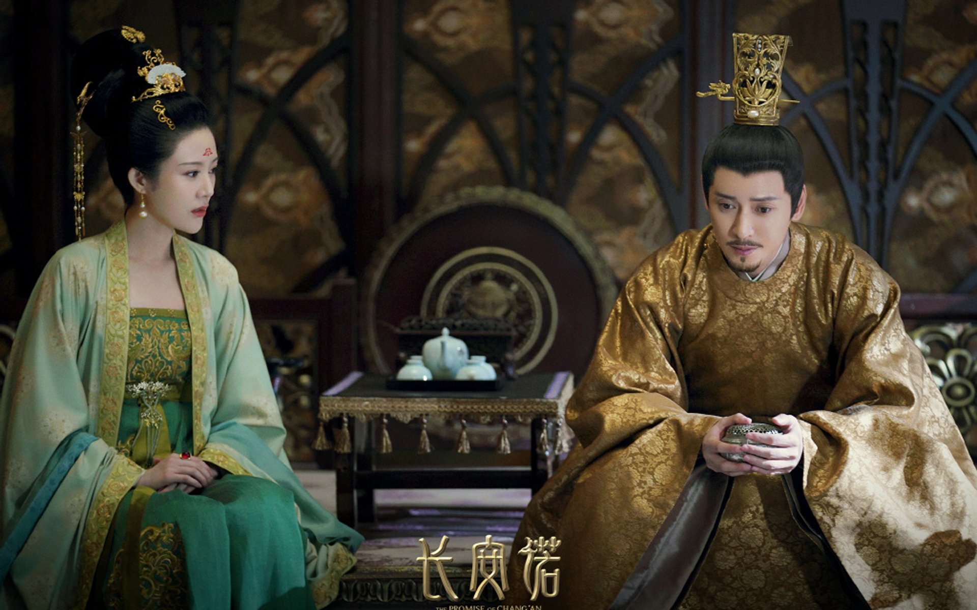 极速征途，赛道上的缠斗与绿茵场的压制